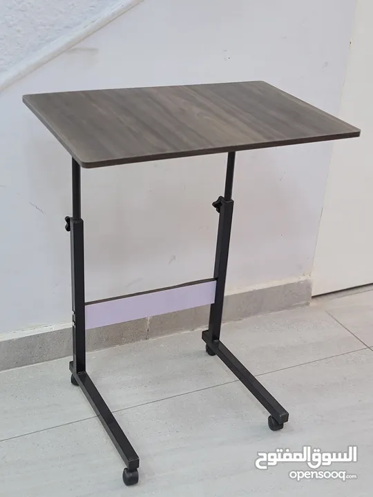 طاولات لابتوب مكتب متحركة بجميع التصاميم خشب قاعدة حديد بعجلات Laptop Desk متوفر بالوان Table mate