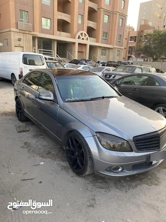 للبيع مرسيدس c230 موديل 2008