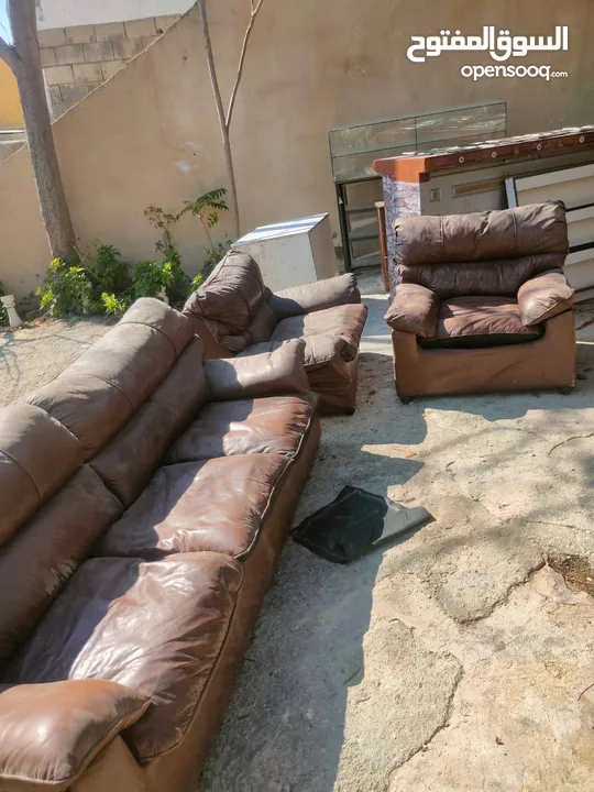 اثاث شركة ومنزل للبيع للبيع او بدل