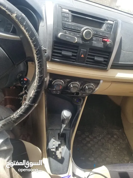 سيارة يارس خليجي2016 في صنعاء