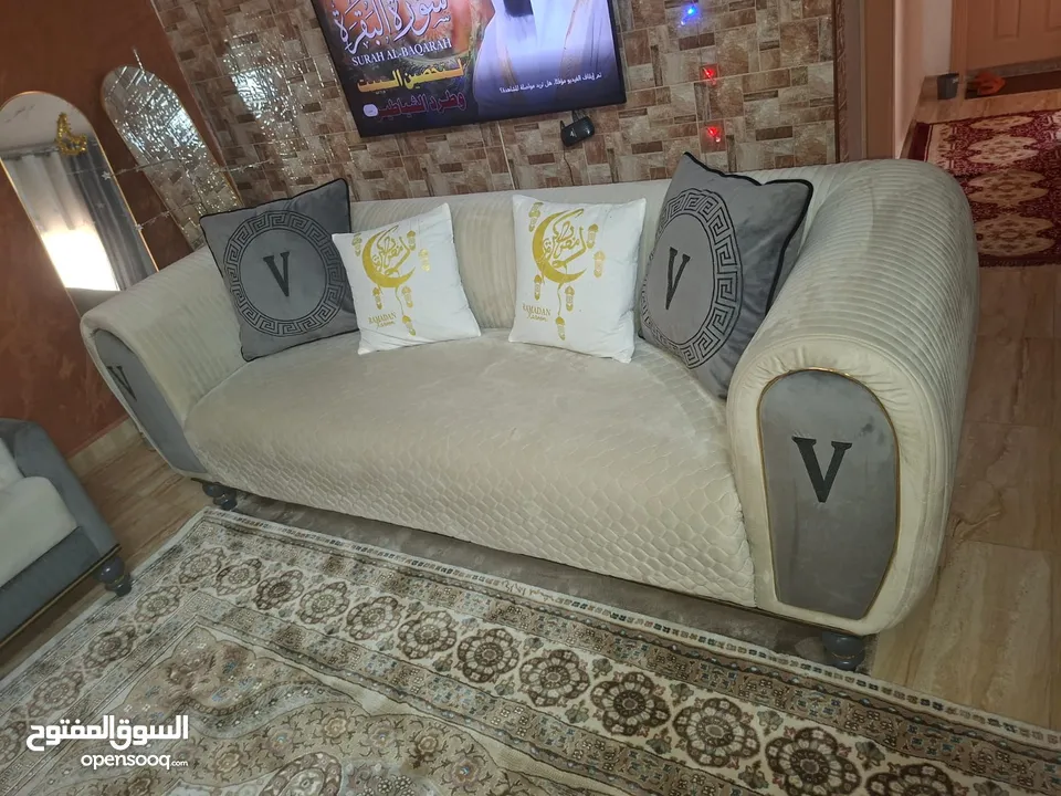 كنب استعمال خفيف بالصلاة عالنبي