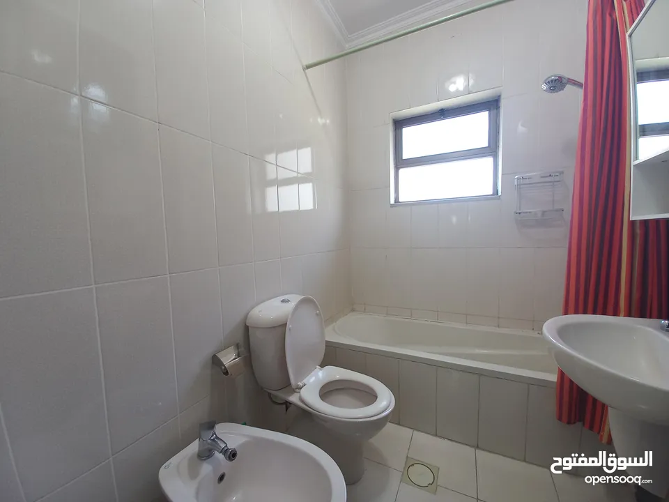 شقة مفروشة للإيجار في عبدون  ( Property 33152 )-174964652