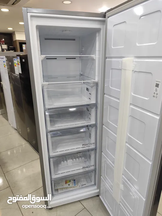 عرض نااار على فريزر Beko بيكو نوفرست 7 جوارير سلفر 260 لتر صافي