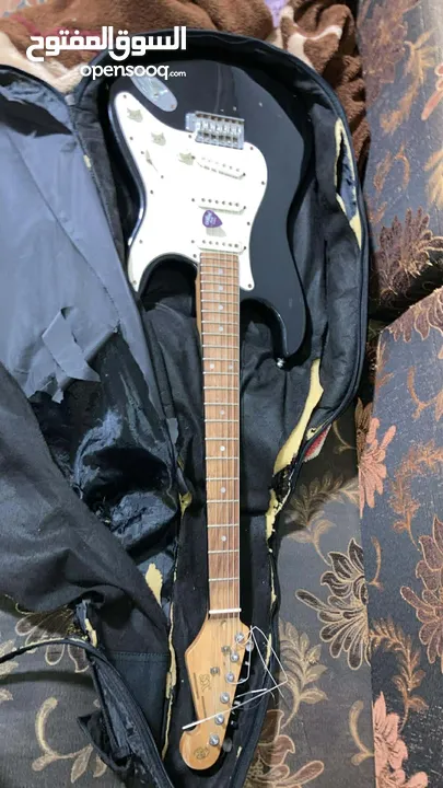 جيتار كهربائي