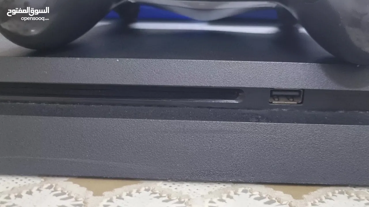 بي مجالps4 بلايستيشن 4slim