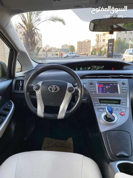تيوتا بريوس مديل 2014اقساط اوللبدل على سياره بقيمة الدفعه5500فحص كامل 4جيد مرفق الرقم موجود عل ملاحظ