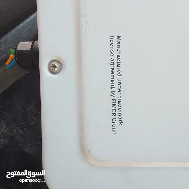 جهاز انفيرتر طاقه شمسيه متصل بالشبكه