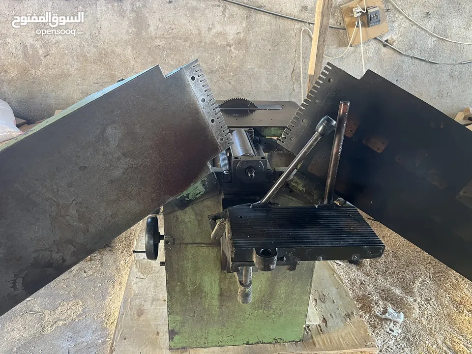 مجموعة ثلاثية ممتازه جدا للبيع