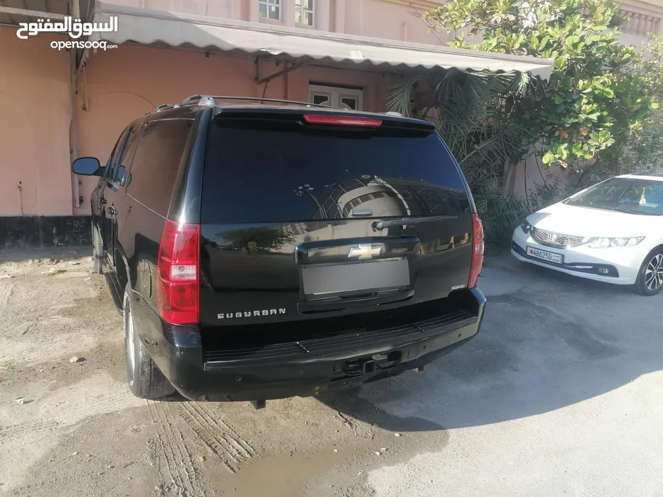 للبيع سياره جمس موديل 2008