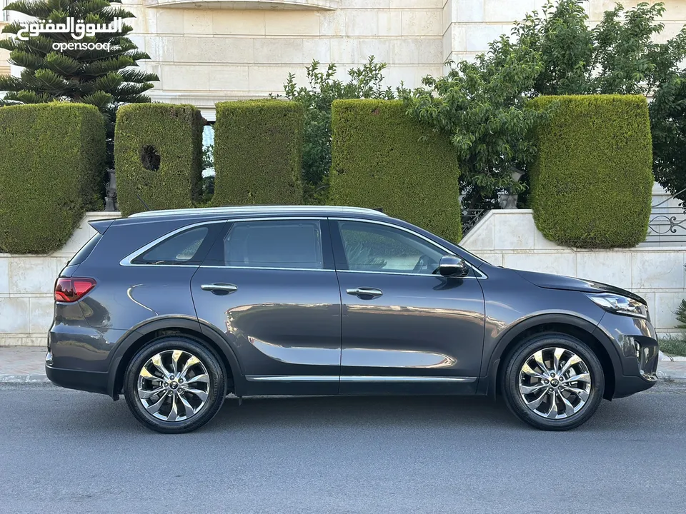 KIA SORENTO (SX) 2019 وارد الوكالة قاطع  مسافة 80 الف كم فل كامل اعلى صنف فحص كامل