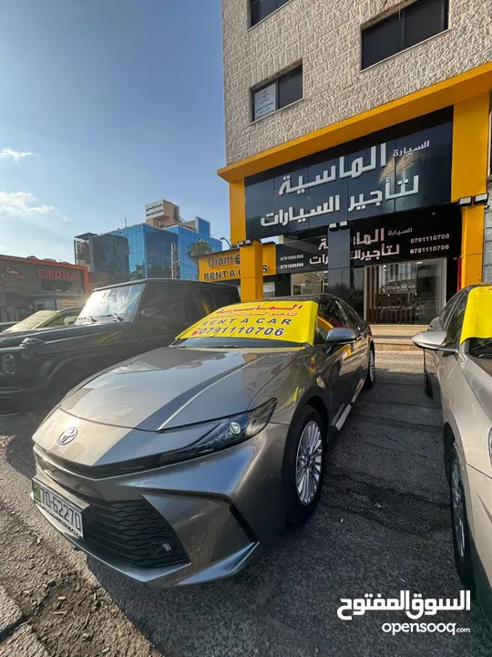 للإيجار تويوتا كامري 2025  LE بأفضل الأسعار