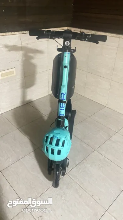 سكوتر من نوع تاير مع طاقيه الصليه  و كلشي  48 فولت 15 أمبير