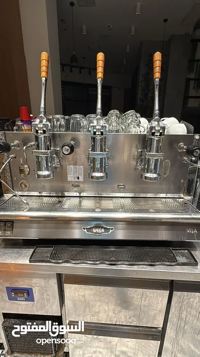 ماكينة اسبرسو ثلاث رؤوس wega
