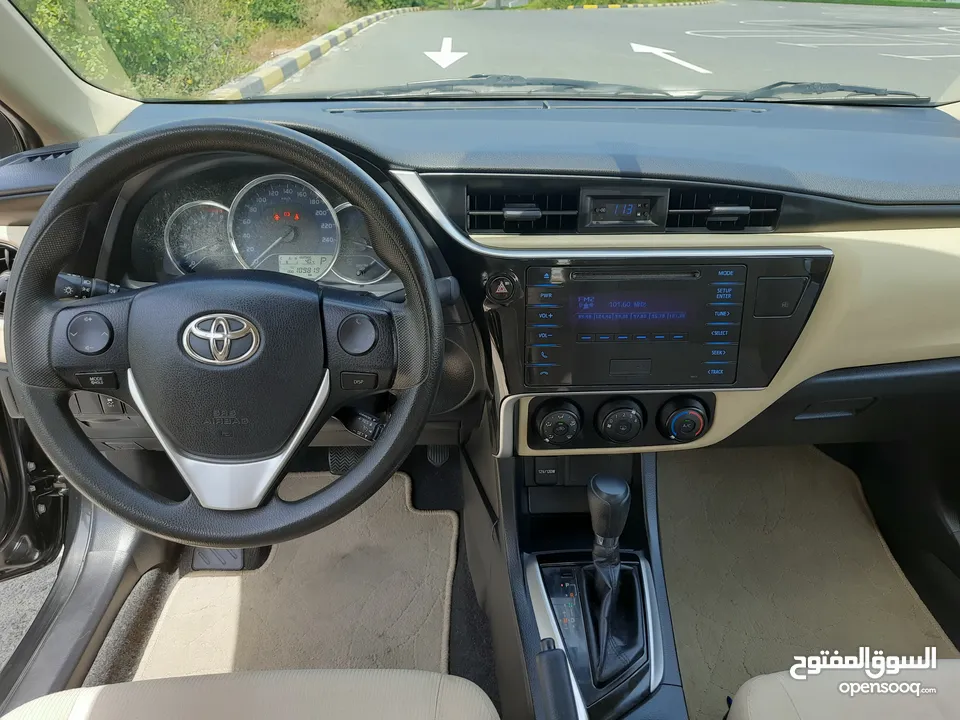 TOYOTA COROLLA MODEL 2019 GCC FULL AUTOMATIC EXCELLENT CONDITION