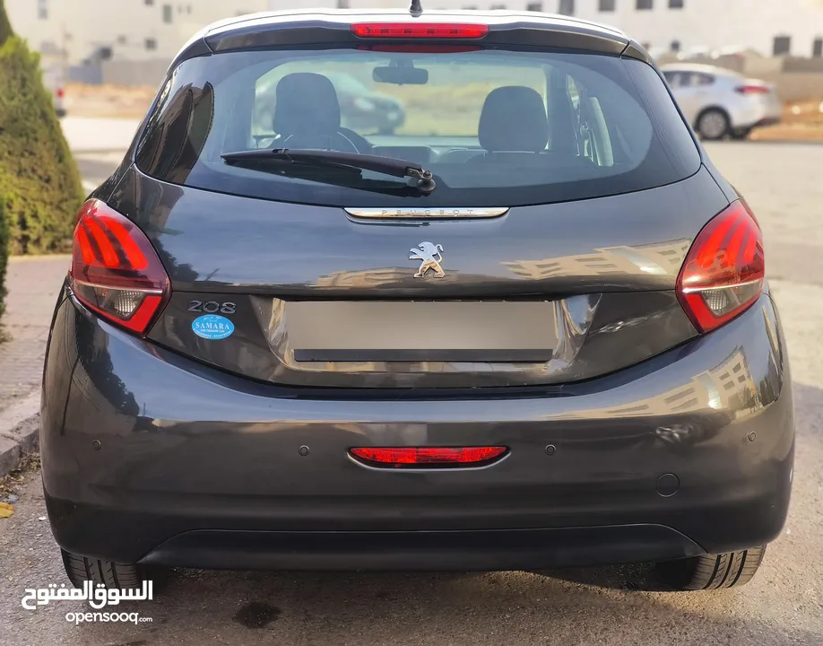 سيارة بيجو 208 موديل 2016 مالك اول منذ6 سنوات Peugeot 208  اقساط مباشرة