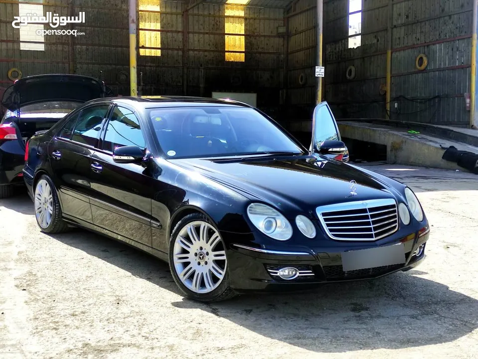 MERCEDES  BENZ  E200 KOMPRESSOR