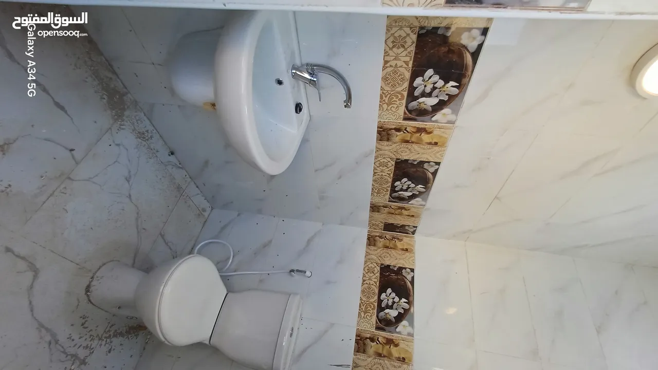 شقاق فاخرة للبيع العاشرة ط2هندسي 78 م مع بلكونة موقع مميز