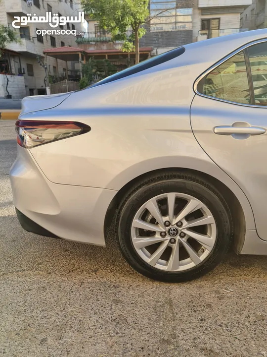 Toyota Camry GLE 2023 - تويوتا كامري 2023 للبيع