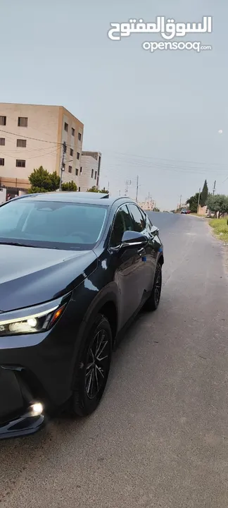 لكزس NX300h h