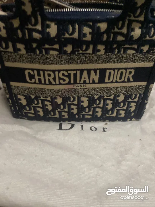 حقيبة ديور  حجم ميديوم Dior bag للأنيقات فقط....