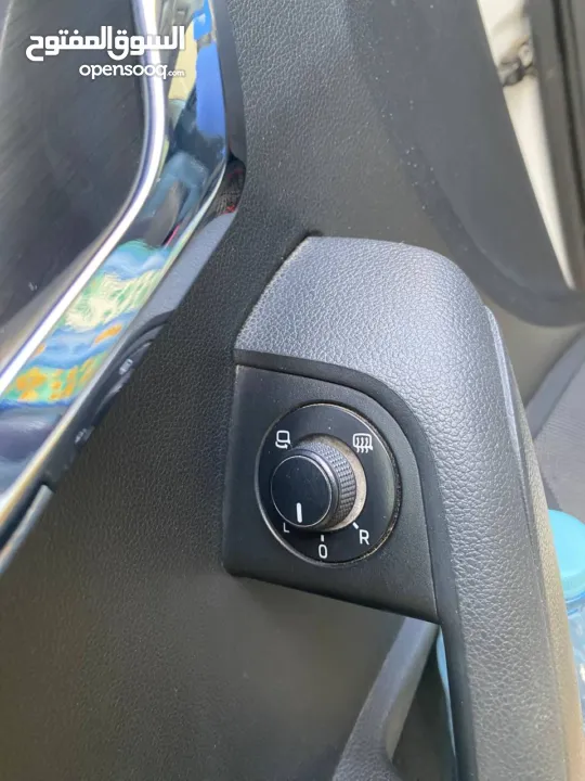 سكودا اوكتافيا 2020 فل الفل ما عدا فتحه السياره بحاله الشركه انضف من البرايڤت ماشيه 16000الف