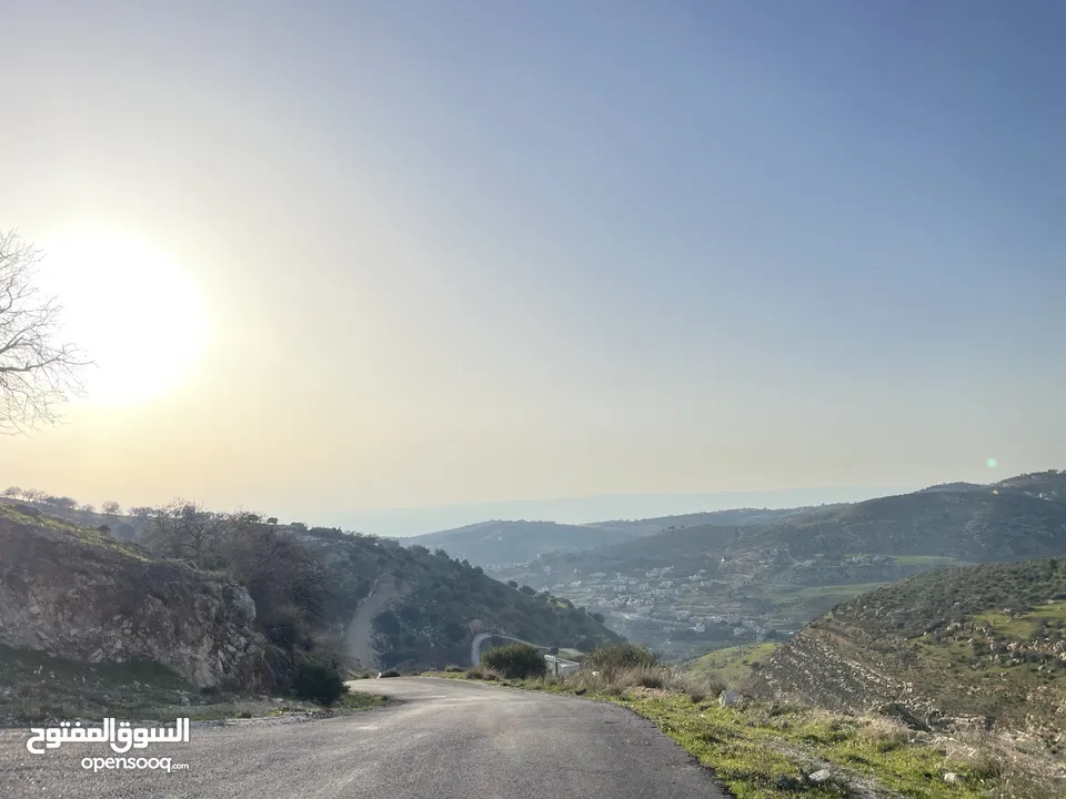 ‎ التواصل واتساب ارض على شارعين ذات اطلالة مميزة للبيع في ابو السوس تبعد عن الدوار الثامن 10 دقائق