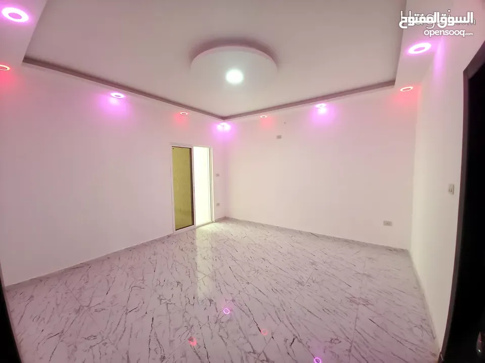 شقة طابق ثاني للبيع في البنيات ( Property ID : 30782 )