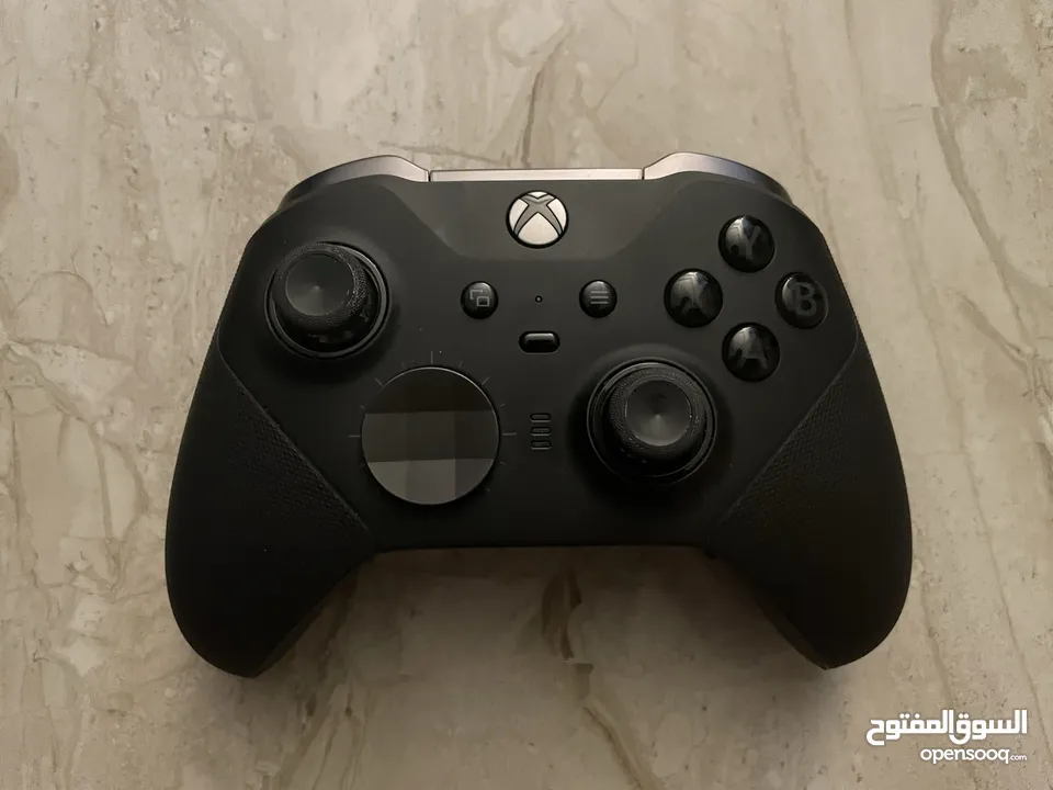 Xbox Elite Series 2 controller يد تحكم إكس بوكس إليت سيريس 2
