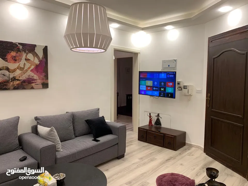 استديو للايجار اليومي والاسبوعي 24 ساعه