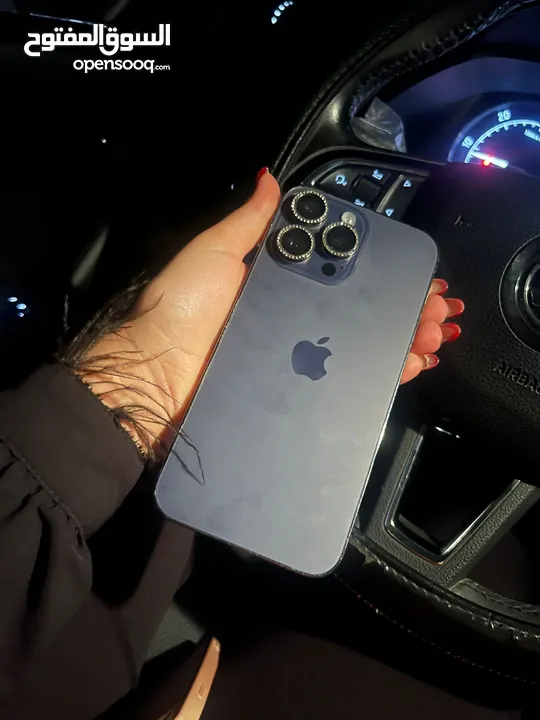 ايفون بحالة ممتازه