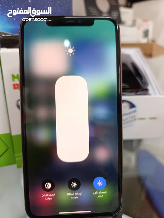 مستخدم iPhone 11 pro max