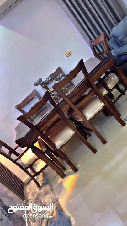طاولة سفره