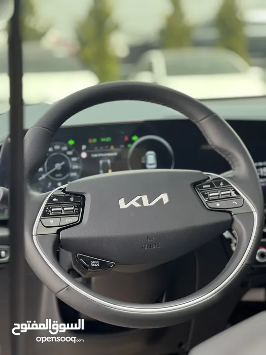 Kia niro hybrid 2022  Fulll +++ ‎ فتحة سقف  سعر مميز  كيا نيرو هايبرد موديل وترخيص 22  اضافات كامله