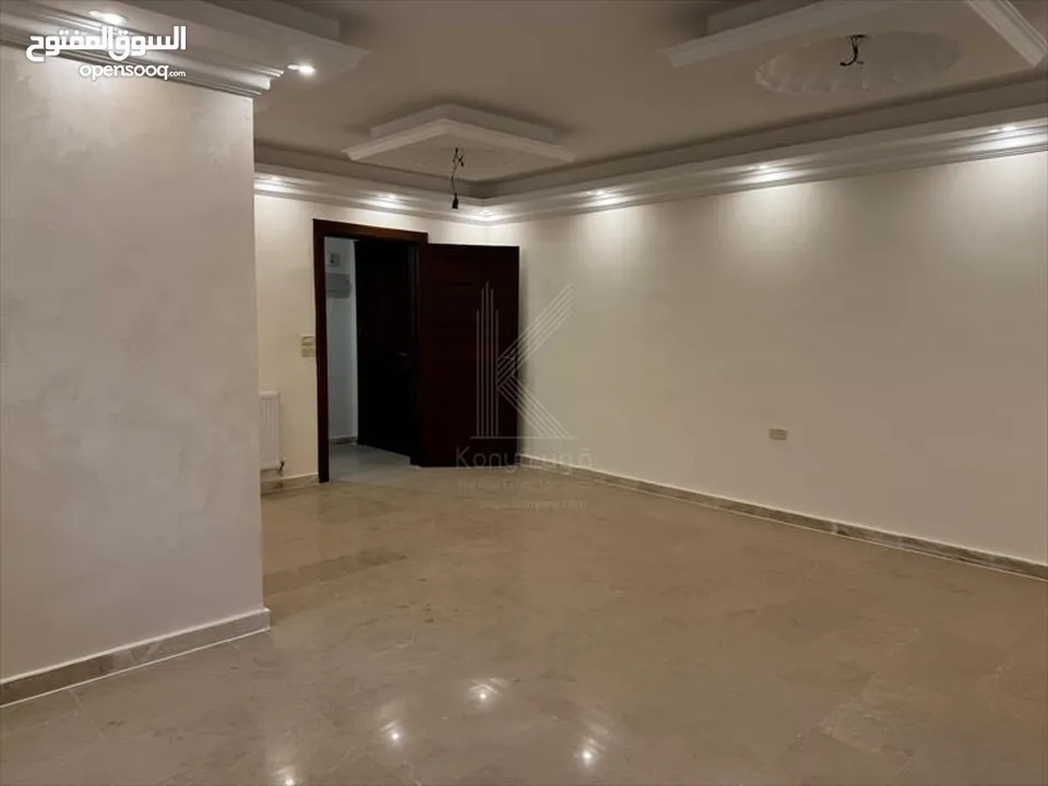 شقة مميزة للبيع في حي الصحابة
