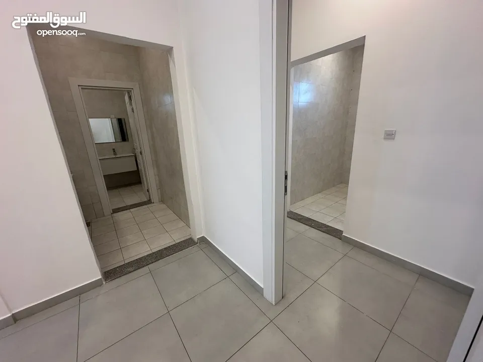 شقة بمنطقة السلام  للايجار عوائل  280 متر  Apartment for Rent in Al-Salam Area 280 m