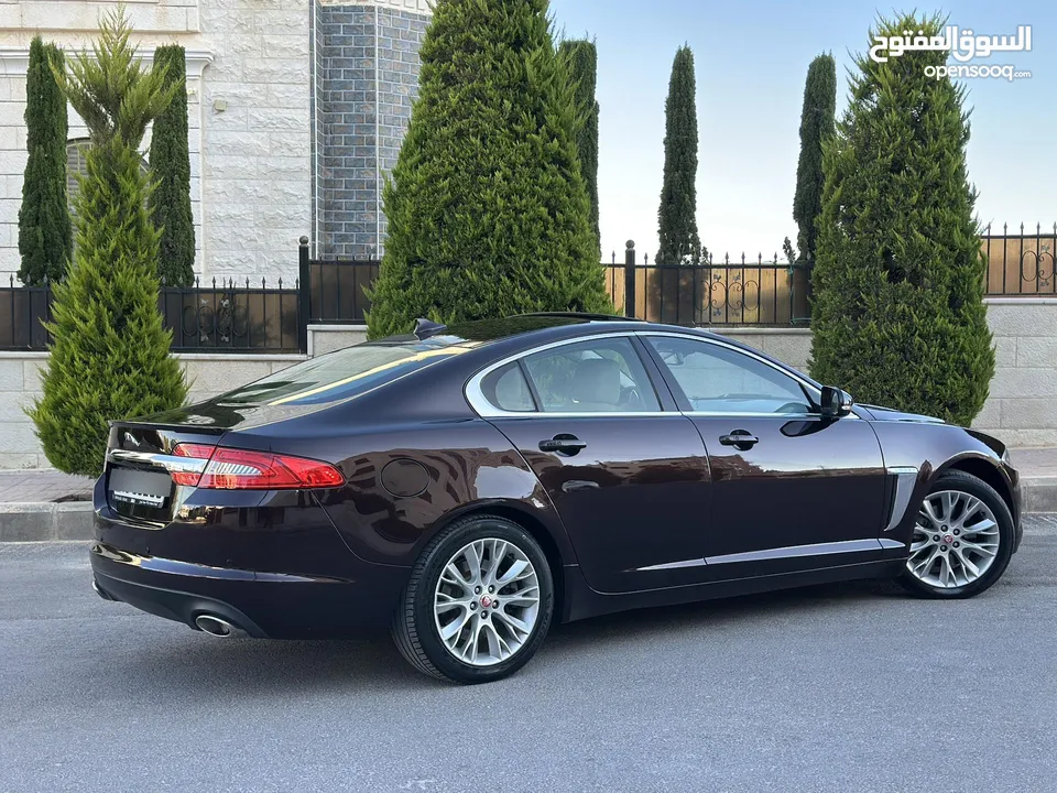 JAGUAR XF 2014 Full option وارد الوكالة / صيانة الوكالة قاطعة مسافة 100 الف كم