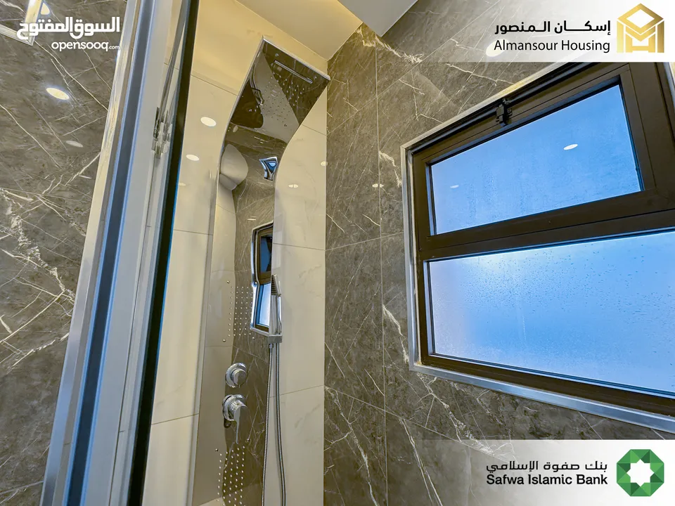 شقة ارضي معلق 190م2 يسار فاخرة للبيع في منطقة مكة مول/ مشروع مكة مول 5 (1/2) ( إسكان المنصور )