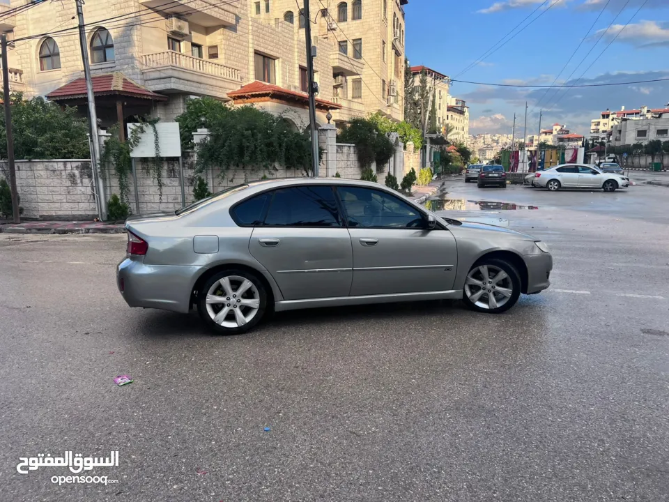 سوبارو B4 اوتومات برايفت نخب