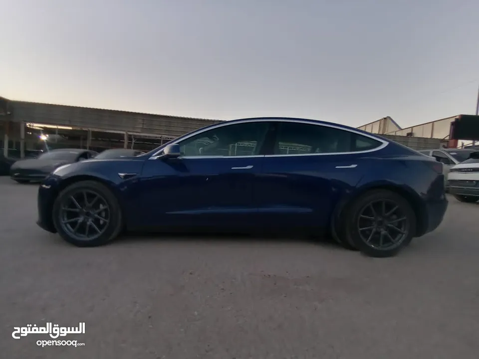 تيسلا 3 موديل 2020 ديول موتور لونج رينج كرت ابيض عداد 60 حره