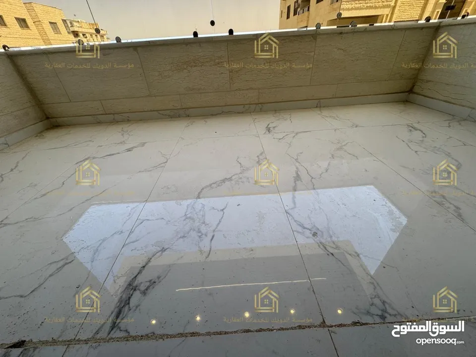 شقة جديدة لم تسكن بتشطيبات عالية الجودة بتصميم عصري