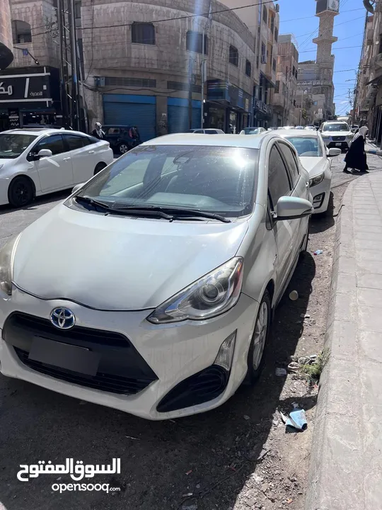 بريوس c 2017