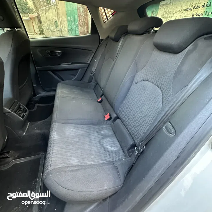 سيات ليون 2015 اوروبية الجيل الثالث 5F / مميزة جدا سبورت واقتصادية / جنين