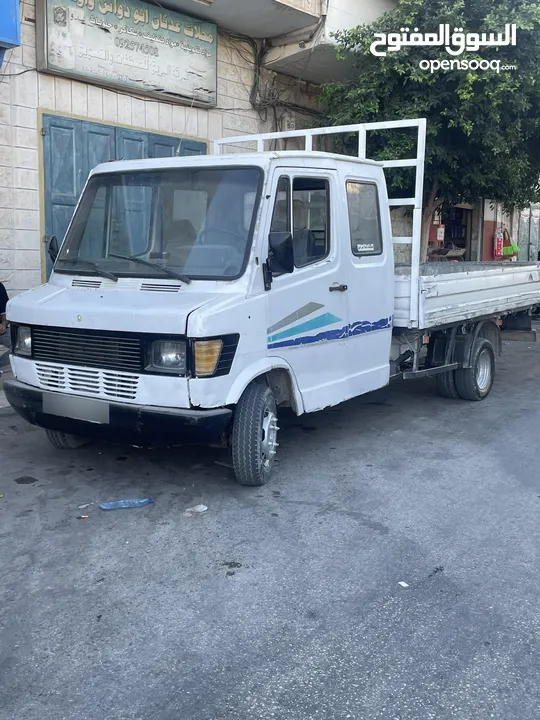 مرسيدس 410