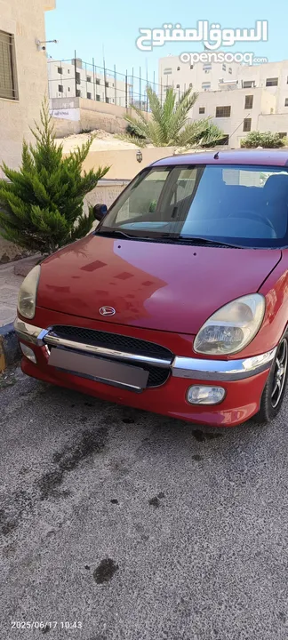 دايهاتسو سيريون 2002
