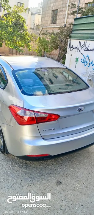 سيراتو 2013 تسير 2014  مع فتحة عداد قليل 73,000 كلم فحص ممتاز