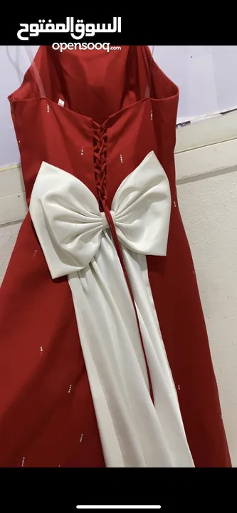 فستان زواج احمر