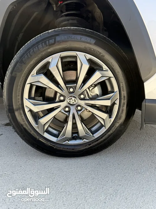 تويوتا RAV4 ترخيص 2022 محرك 2500 هايبرد