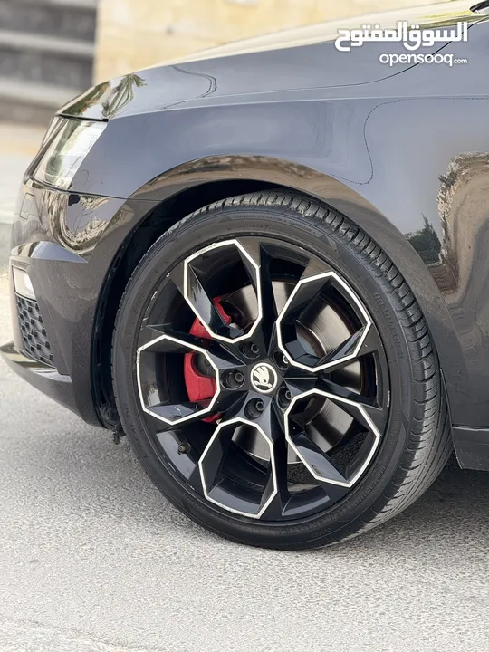 سكودا اكتافيه vrs