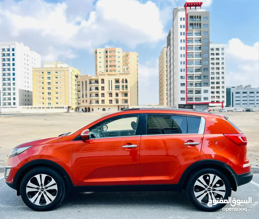 KIA SPORTAGE 2013 ORANGE GCC WITH SUNROOF