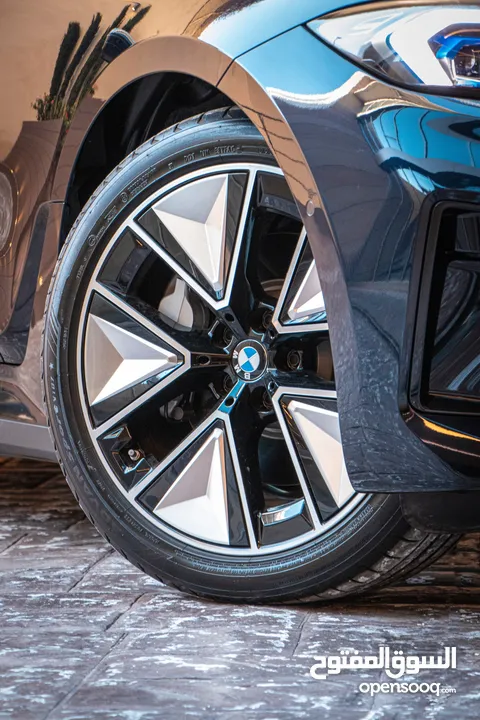 BMW i3 eDrive 40L M Power Kit 2025
